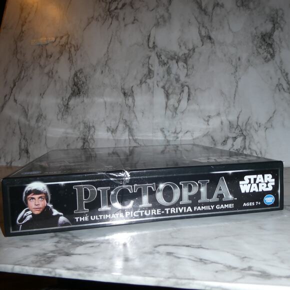 Star Wars Pictopia The Ultimate Picture-Trivia‎ Game - Picture 7 of 12
